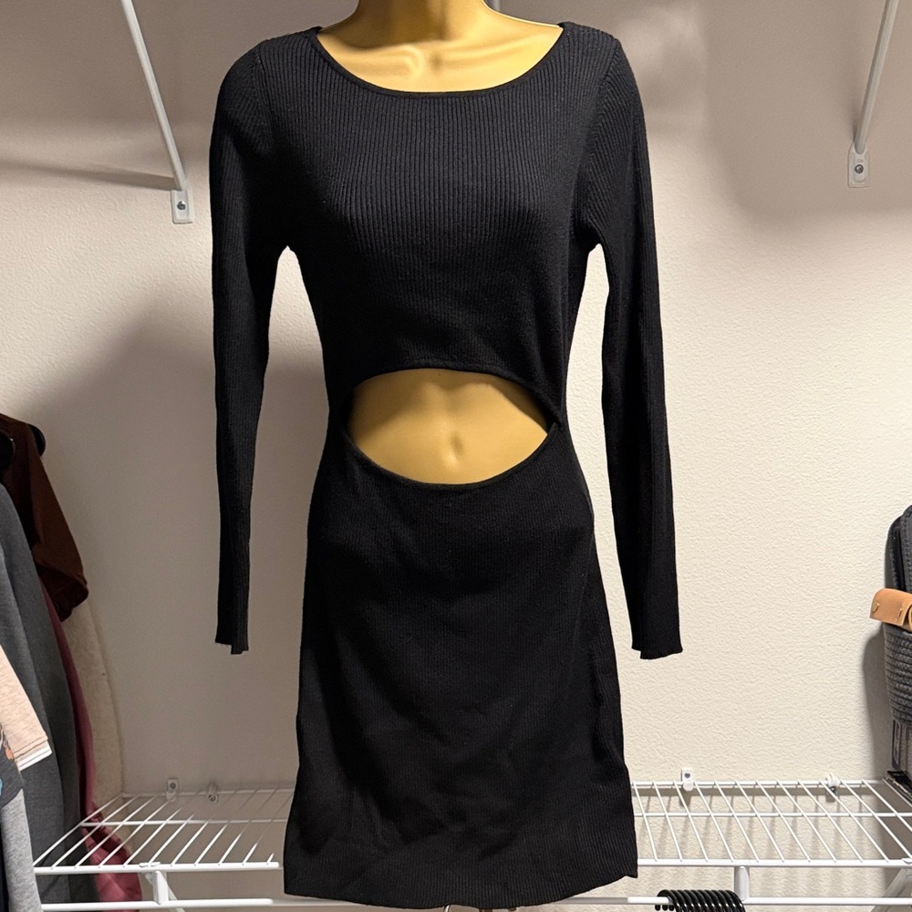 House of Harlow 1960 Black Long-Sleeve Mini Dress with Midriff Cutout